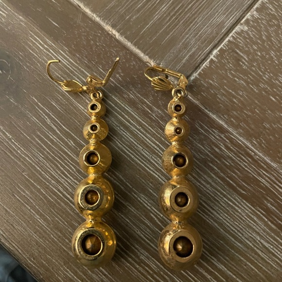 Vintage 1980s rhinestone earrings. Lever back. Bit of wear on gold, see photos - Picture 3 of 6